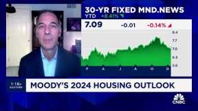 Fixed mortgage rates should be around 6% by this time next year, says Moody's Mark Zandi