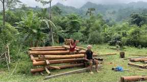 Using many logs to create a sturdy house frame, the new house was built for the paralyzed father.
